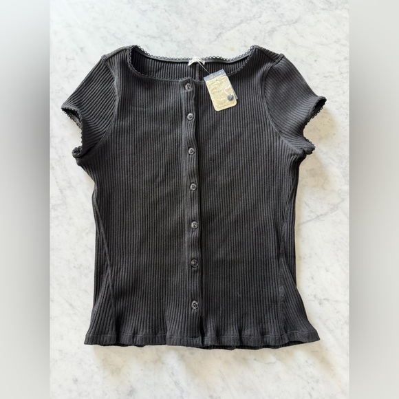 Free People Tops - Free People Intimately Black Ribbed Mock Neck Snap Front Top L NWT